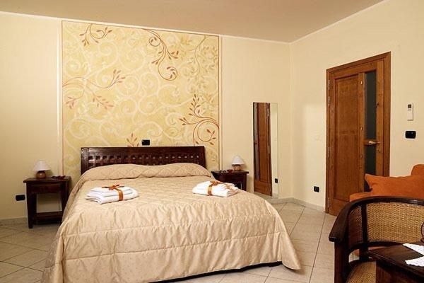 Agriturismo Il Barone Moniga del Garda 객실 사진