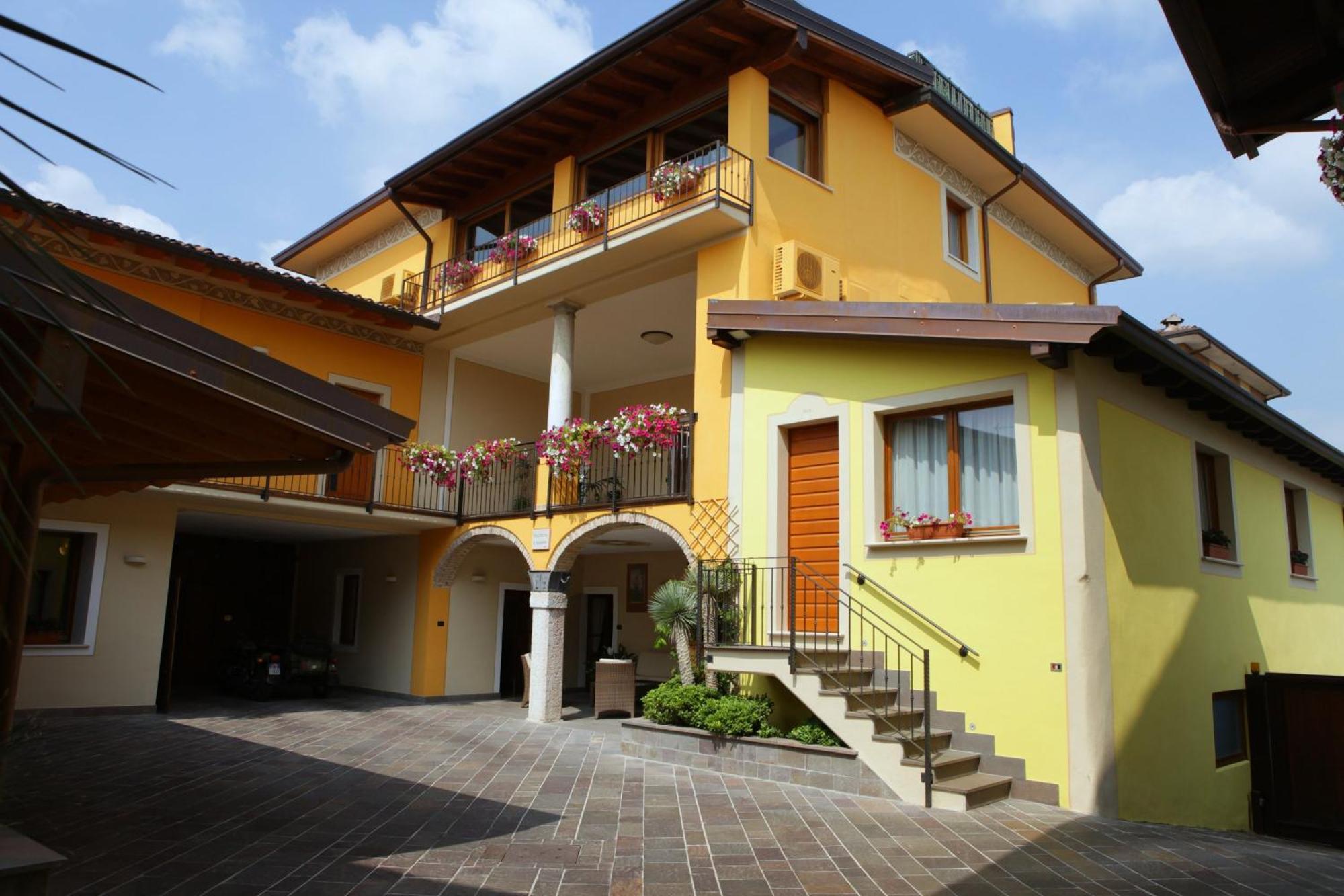 Agriturismo Il Barone Moniga del Garda 외부 사진